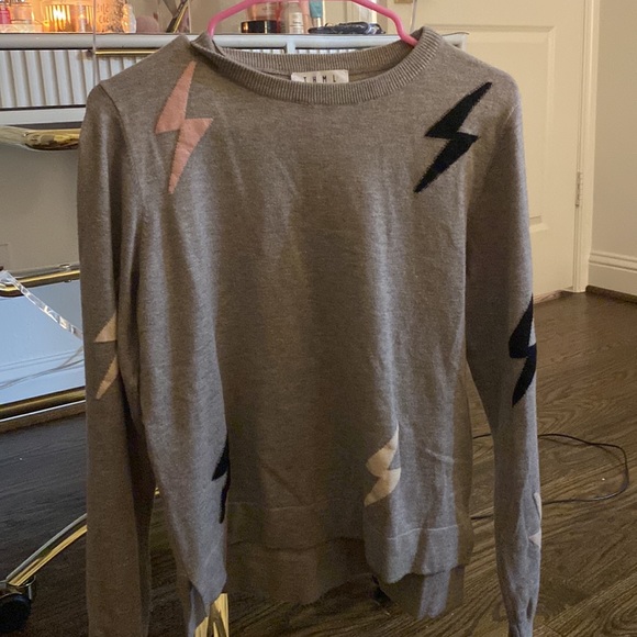 THML Sweaters - Picture 3 of 4